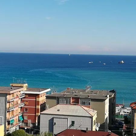 公寓 Al Mare 萨沃纳